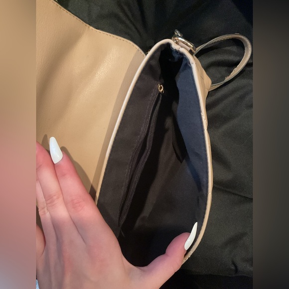 Urban Planet Chain Strap Purse - Picture 5 of 5